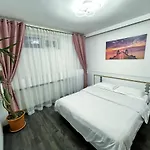 3 Cinema Garden Parking House *