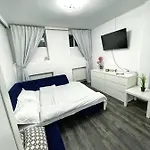 Apartament 3 Cinema Garden Parking House