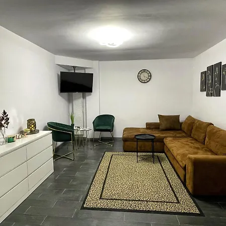 3 Cinema Garden Parking House