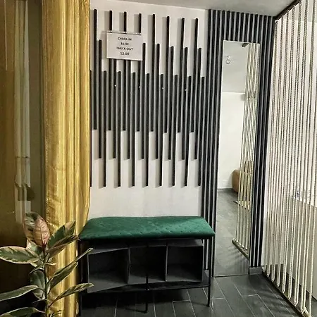 Apartment 3 Cinema Garden Parking House *