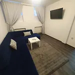 3 Cinema Garden Parking House * Bucharest