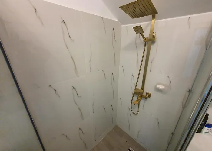 Apartament 3 Cinema Garden Parking House