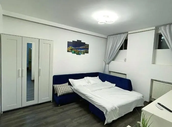 Apartment 3 Cinema Garden Parking House *